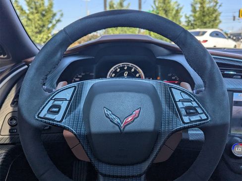 Used 2015 Chevrolet Corvette Stingray Coupe w/ 2LT Preferred Equipment Group image 21