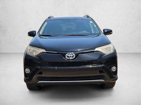 Used 2016 Toyota RAV4 XLE AWD/4WD image 2