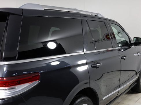 Used 2023 Lincoln Navigator Reserve AWD/4WD image 47