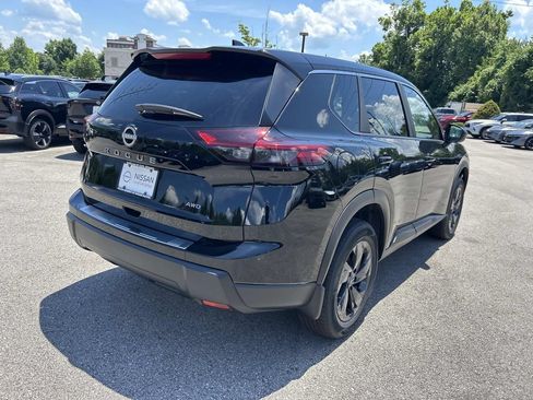 New 2026 Nissan Rogue SV AWD/4WD image 7