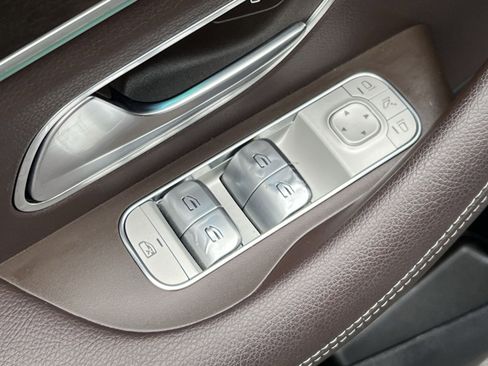 Certified 2022 Mercedes-Benz GLS 450 4MATIC image 13