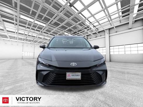 Used 2026 Toyota Camry LE FWD image 8