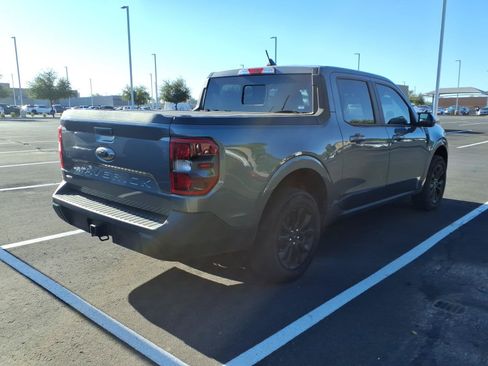 Used 2024 Ford Maverick Lariat w/ Black Appearance Package FWD image 4