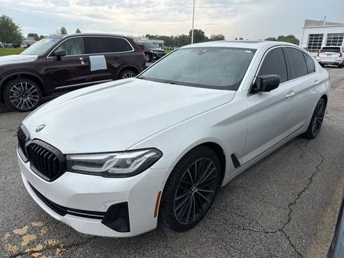 Used 2021 BMW 530i xDrive w/ Premium Package AWD/4WD image 1