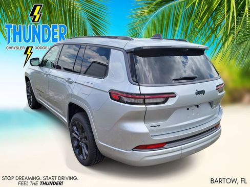 New 2026 Jeep Grand Cherokee L Limited AWD/4WD image 3