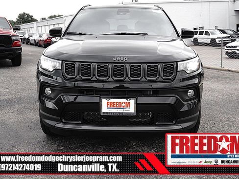 New 2026 Jeep Compass Latitude AWD/4WD image 8