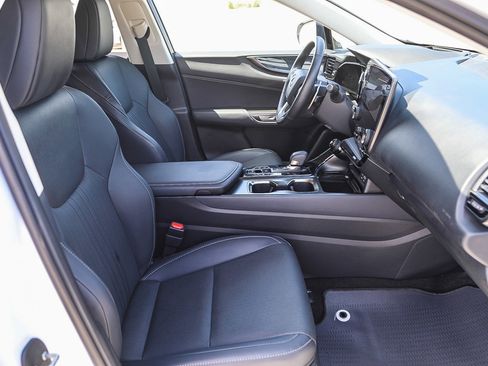 Used 2025 Lexus NX 350h AWD w/ Premium Package image 16
