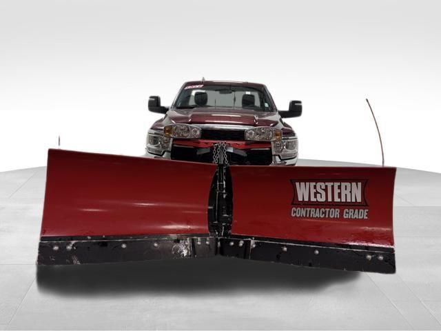 Used 2024 RAM 2500 Tradesman w/ Chrome Appearance Group AWD/4WD image 3