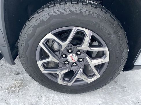 New 2026 GMC Sierra 1500 SLT w/ SLT Premium Plus Package AWD/4WD image 9