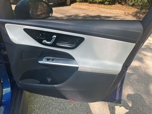 Used 2024 Mercedes-Benz GLC 300 w/ AMG Line image 19