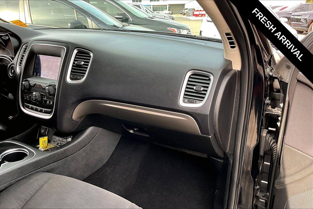 Used 2020 Dodge Durango SXT w/ 3rd Row Seating Group RWD image 26