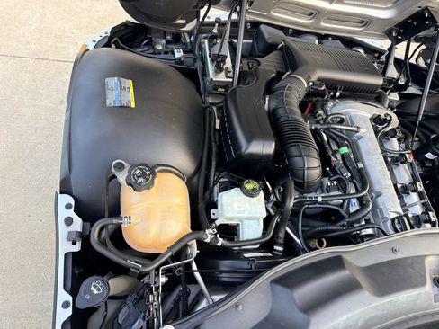 Used 2007 Pontiac Solstice Convertible RWD image 16