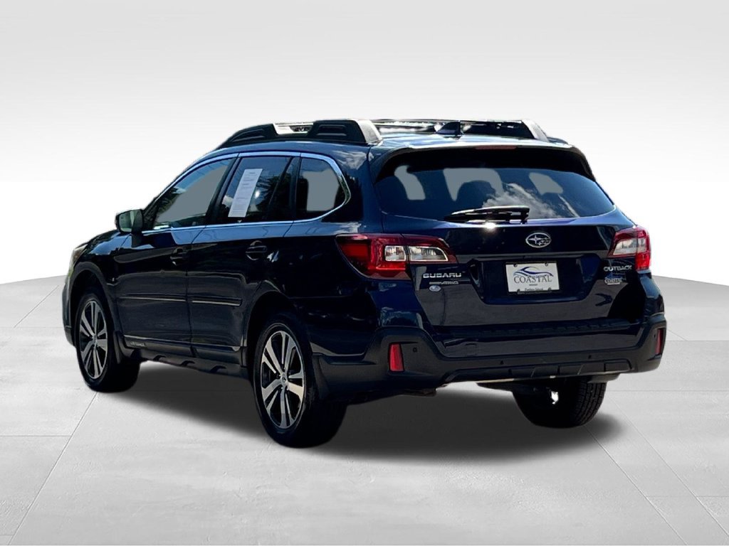 Used 2018 Subaru Outback 2.5i Limited AWD/4WD image 15