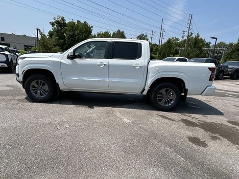 New 2026 Nissan Frontier SV w/ SV Convenience Package RWD image 4