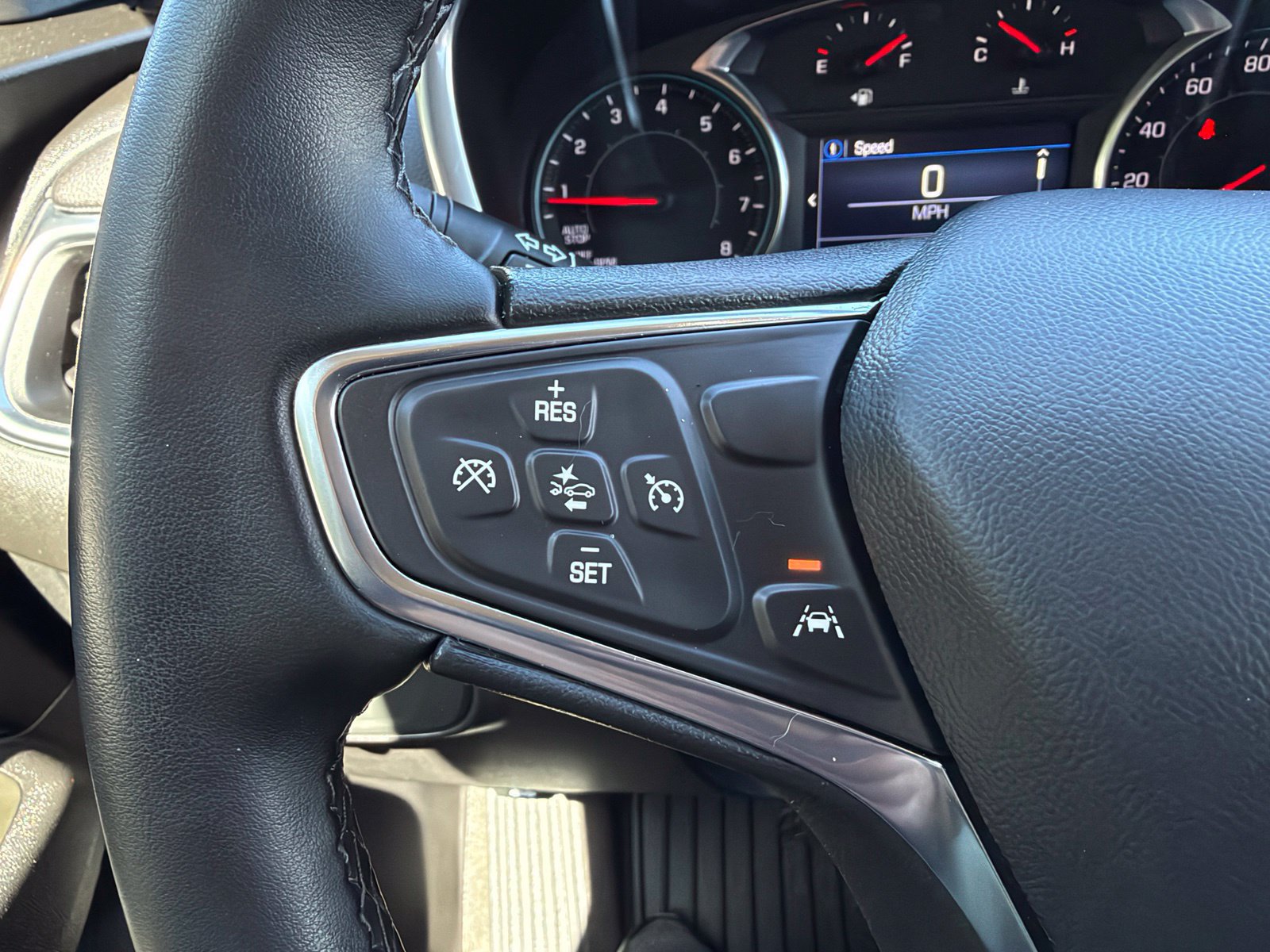 Used 2024 Chevrolet Equinox LT w/ LPO, Floor Liner Package FWD image 14
