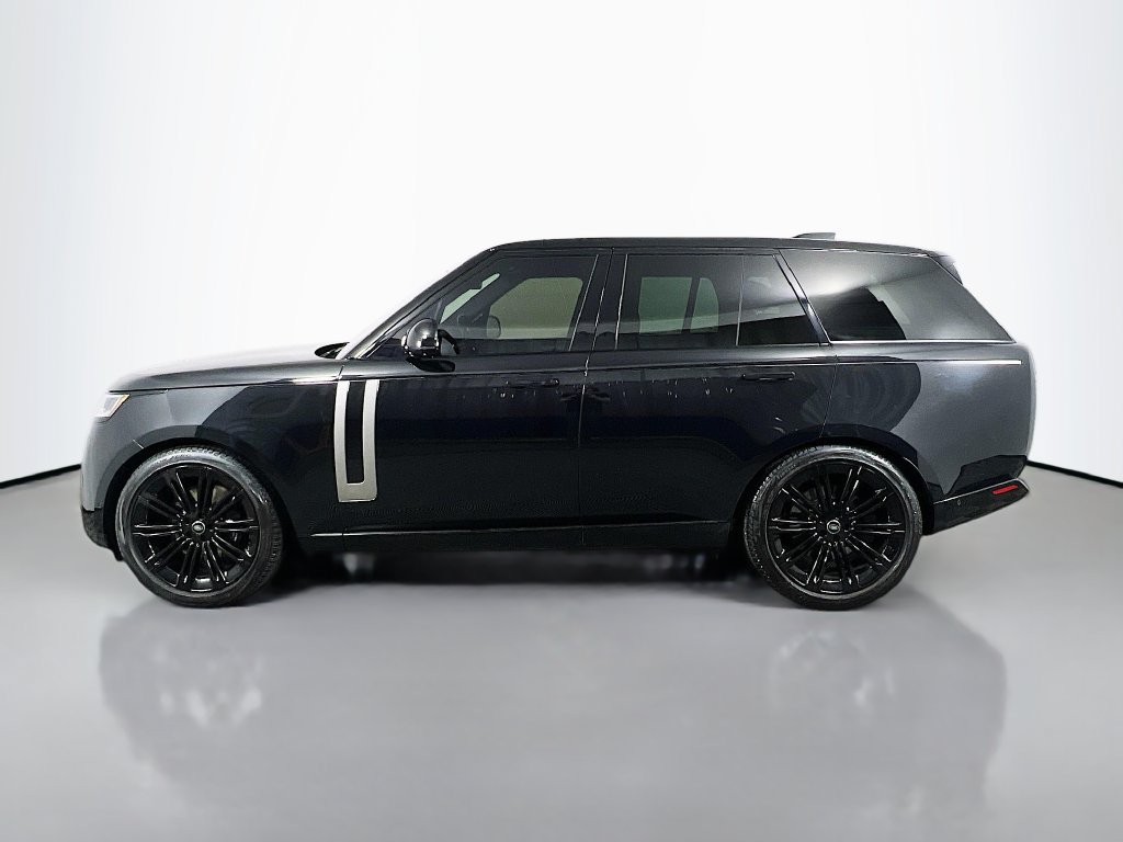 Used 2023 Land Rover Range Rover SE AWD/4WD image 8