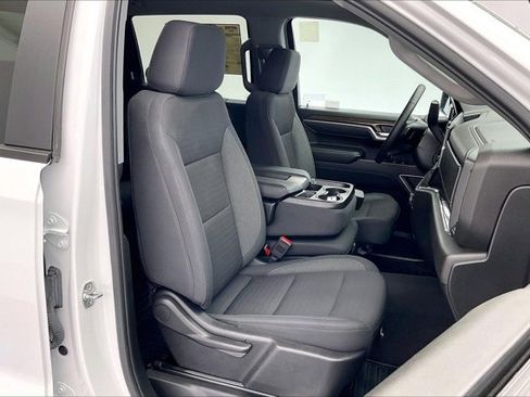 Used 2025 Chevrolet Silverado 1500 LT image 6