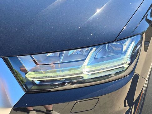 Used 2019 Audi Q7 2.0T Premium Plus w/ Premium Plus Package image 37