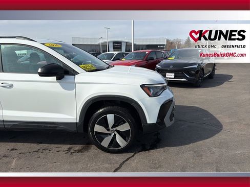 Used 2025 Volkswagen Taos S image 14