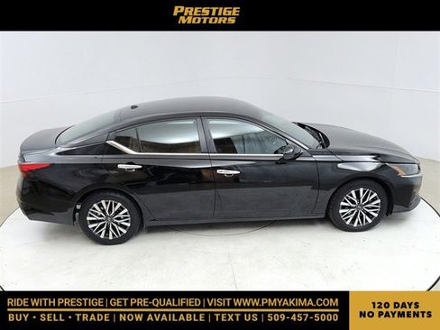 Used 2023 Nissan Altima 2.5 SV image 20