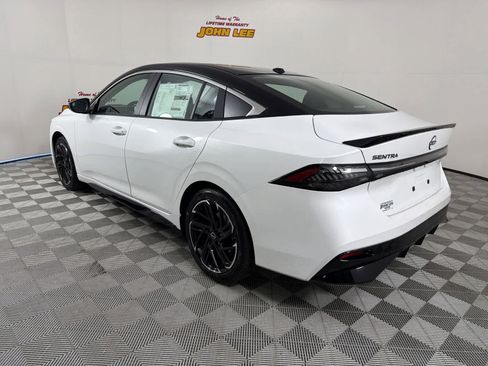 New 2026 Nissan Sentra SR w/ Floor Mat Package image 3