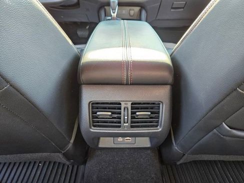 Used 2024 Nissan Altima 2.0 SR image 10