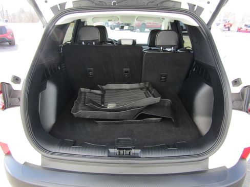 Used 2025 Ford Escape Platinum w/ Premium Technology Package image 7