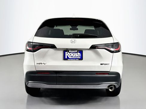 Certified 2025 Honda HR-V Sport image 6