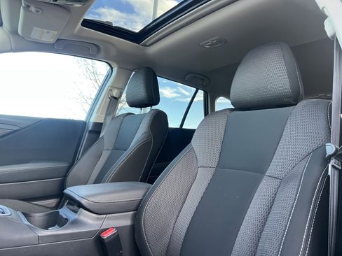 Used 2023 Subaru Outback Premium image 26