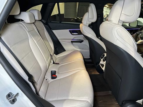 Certified 2025 Mercedes-Benz GLC 300 4MATIC image 14