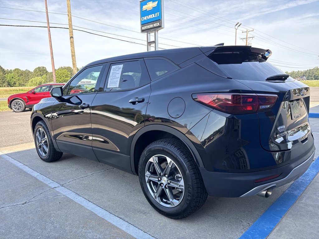 Certified 2025 Chevrolet Blazer LT AWD/4WD image 6
