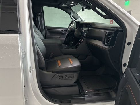 Used 2026 GMC Sierra 1500 AT4 w/ AT4 Premium Package image 31