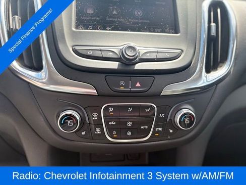 Used 2022 Chevrolet Equinox LT FWD image 18