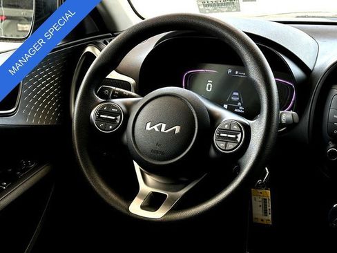 Used 2024 Kia Soul LX w/ Option Group 015 FWD image 29