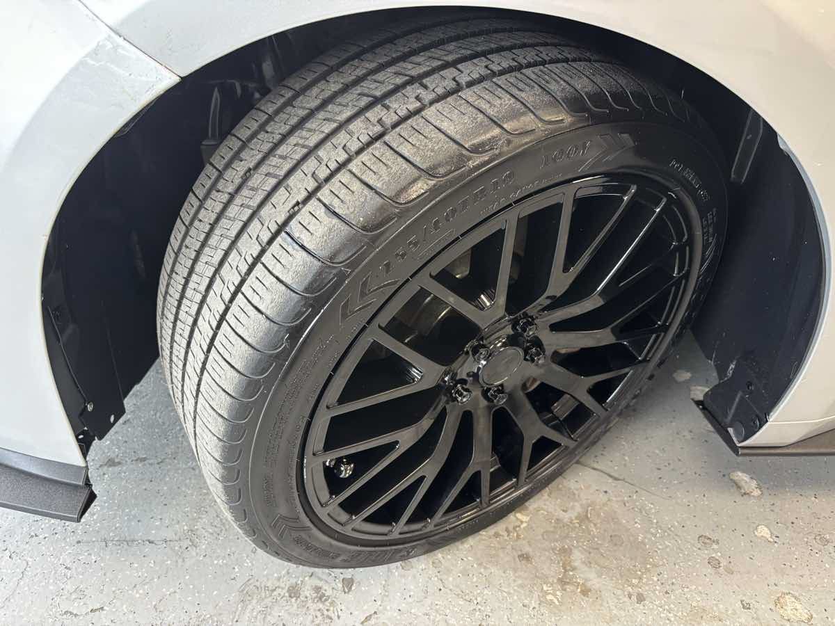 Used 2015 Ford Mustang GT Premium RWD image 35