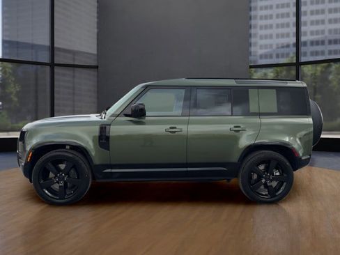 New 2026 Land Rover Defender 110 X-Dynamic SE image 2