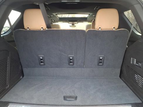 Used 2021 Chevrolet Tahoe Premier image 19