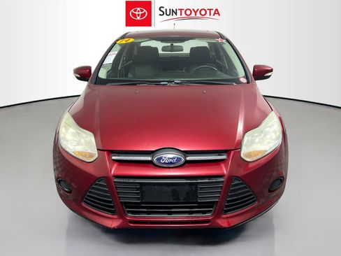 Used 2014 Ford Focus SE w/ SE Winter Package image 10