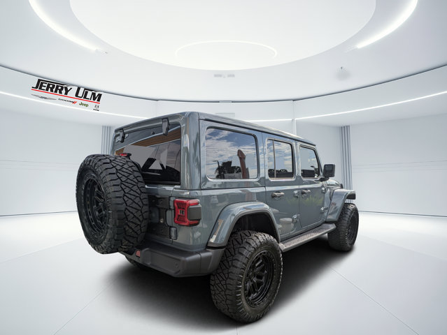 New 2026 Jeep Wrangler Unlimited Sahara AWD/4WD image 3