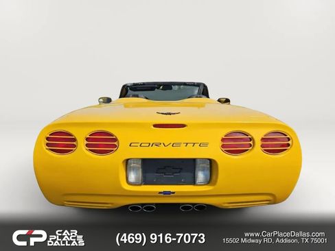 Used 2004 Chevrolet Corvette Convertible w/ Preferred Equipment Group RWD image 5
