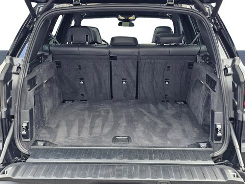 Used 2025 BMW X5 xDrive40i AWD/4WD image 11