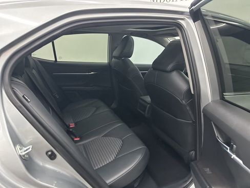 Used 2022 Toyota Camry SE image 23