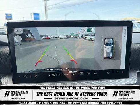 Used 2025 Ford Explorer Platinum w/ LUX Leather Package AWD/4WD image 32