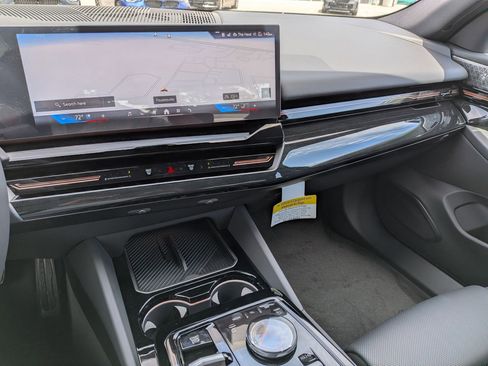 New 2026 BMW 530i w/ M Sport Package RWD image 22