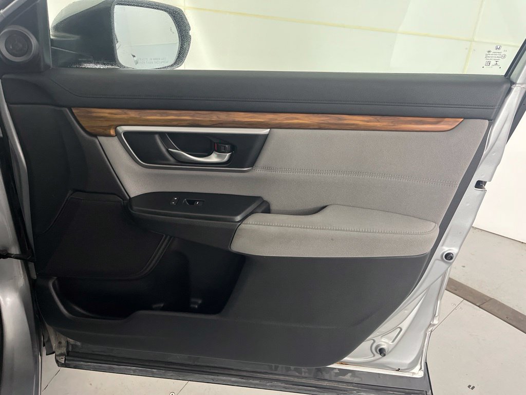 Used 2017 Honda CR-V EX image 30