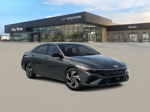 New 2026 Hyundai Elantra SEL Sport Premium image 6