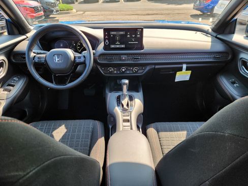 Certified 2026 Honda HR-V Sport image 8