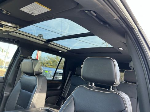 Used 2023 Chevrolet Tahoe Premier image 24