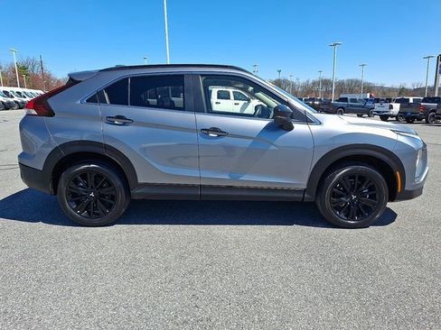Used 2024 Mitsubishi Eclipse Cross LE AWD/4WD image 8