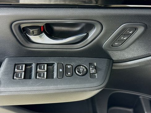 Certified 2023 Honda Pilot Touring image 21